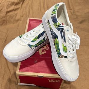 Brand New Floral Platform Vans 10 W